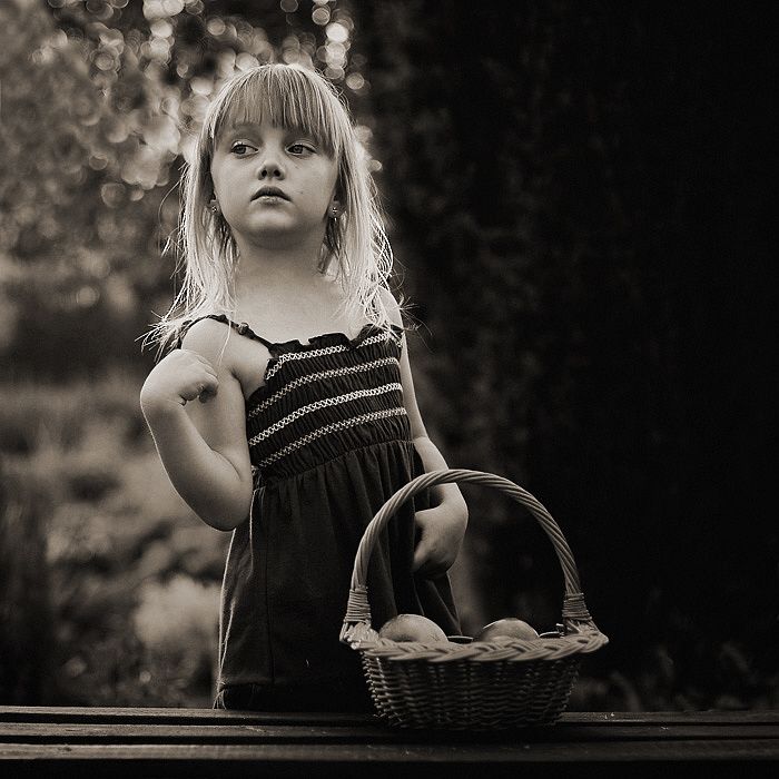 Child portraiture by Magdalena Berny