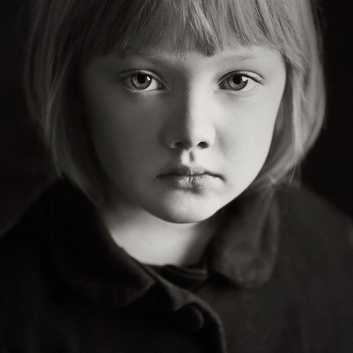 Child portraiture by Magdalena Berny