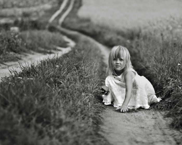 Child portraiture by Magdalena Berny