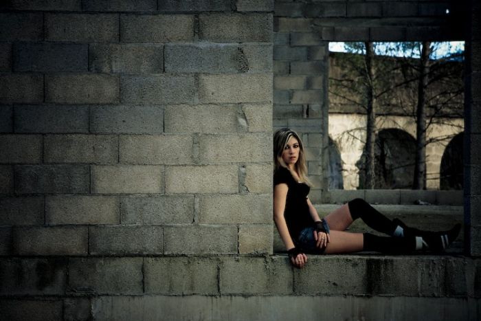 Glamour girl photography by Matthieu Sonnet