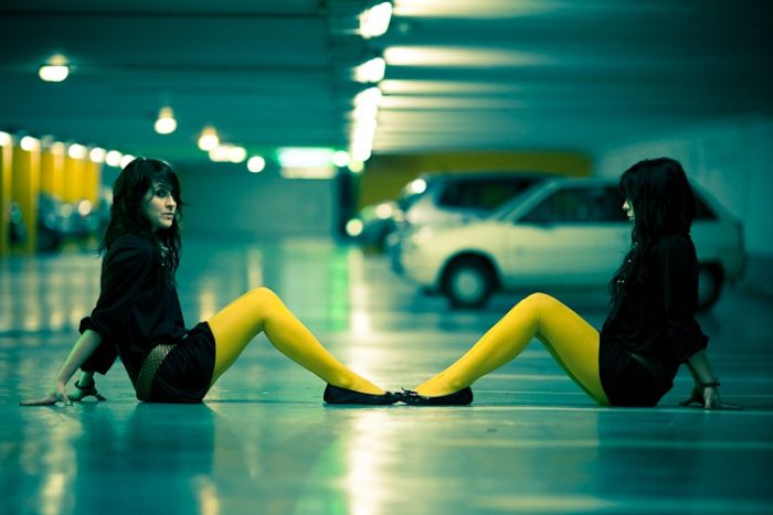 Glamour girl photography by Matthieu Sonnet