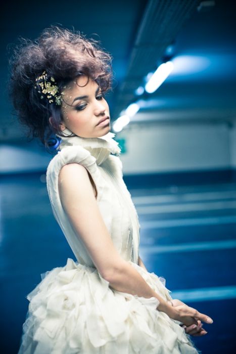Glamour girl photography by Matthieu Sonnet