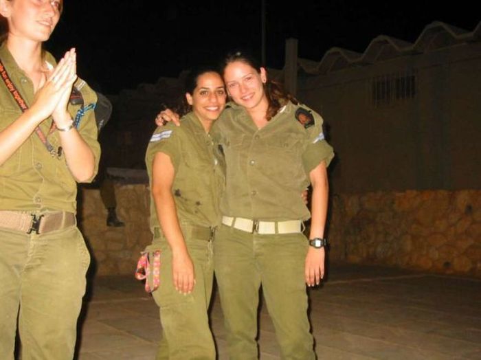 army girls of israeli defense forces