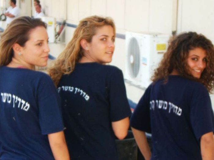 army girls of israeli defense forces