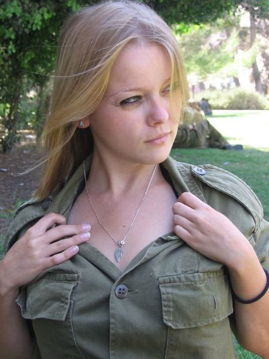 army girls of israeli defense forces