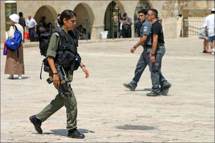 army girls of israeli defense forces