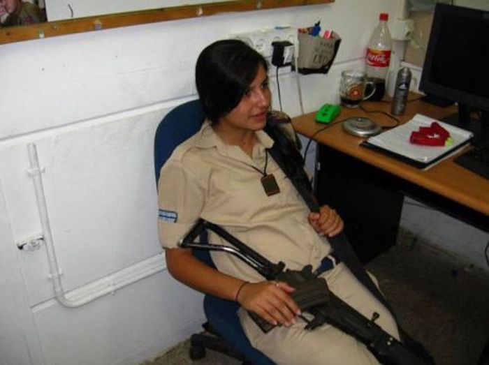 army girls of israeli defense forces