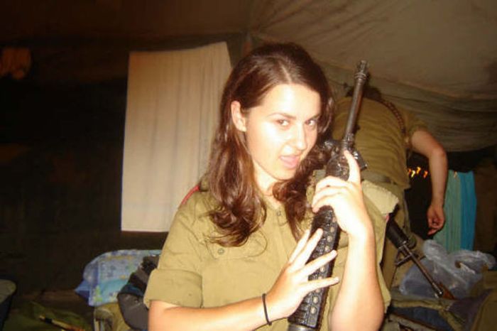 army girls of israeli defense forces