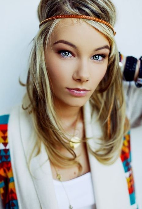 glamour girl with an alluring beauty
