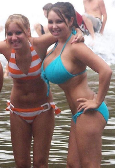 breasts cleavage girl