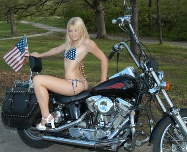 girl with the american flag