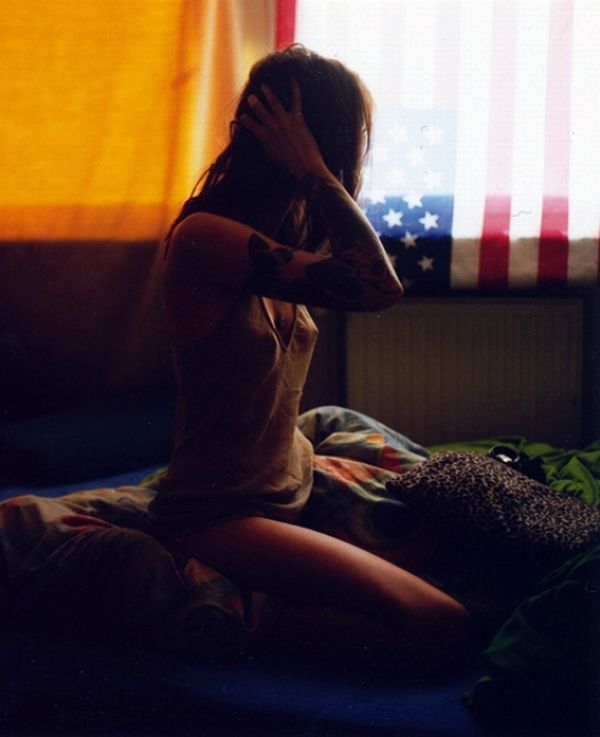 girl with the american flag