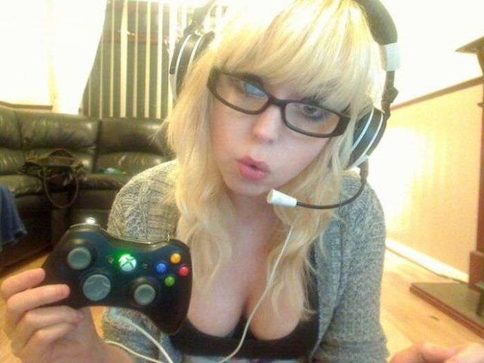 girl playing video games