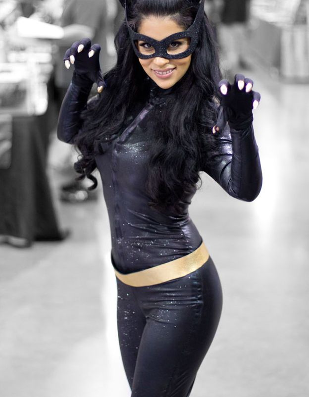 girl like a catwoman