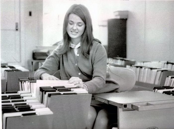 secretary girl in the past