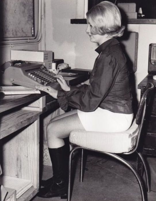 secretary girl in the past