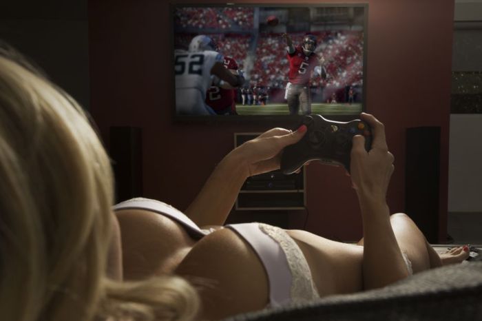 girl playing video games