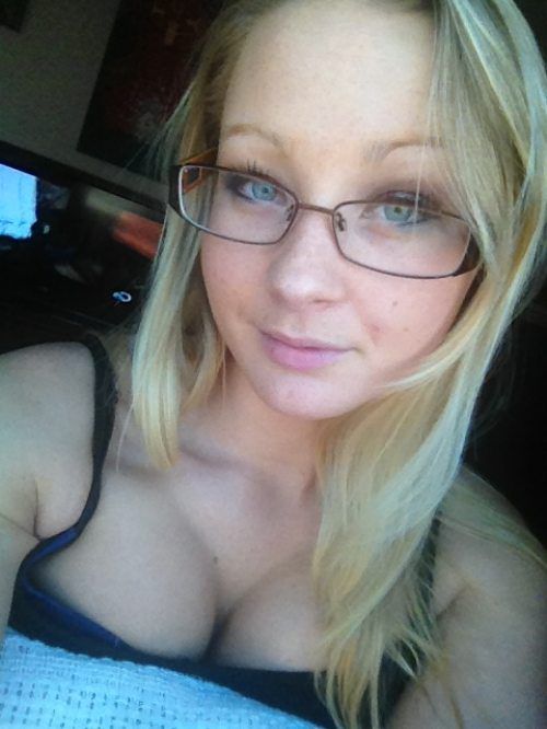 breasts cleavage girl