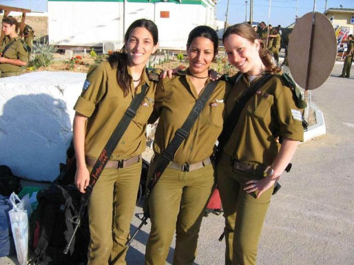 army girls of israeli defense forces