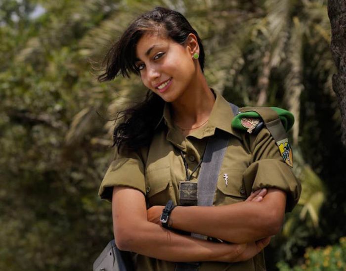 army girls of israeli defense forces