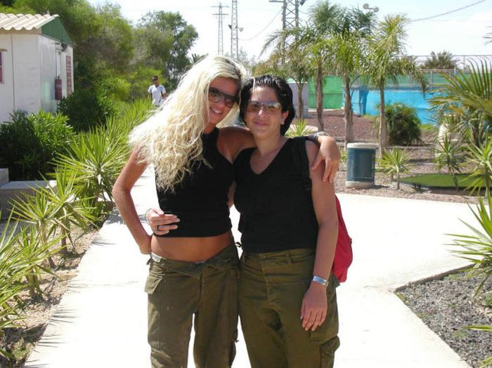 army girls of israeli defense forces