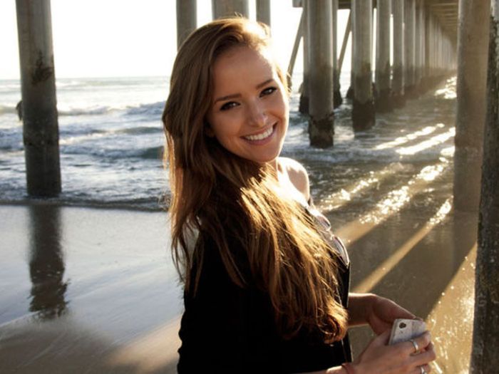 glamour girl with an alluring beauty