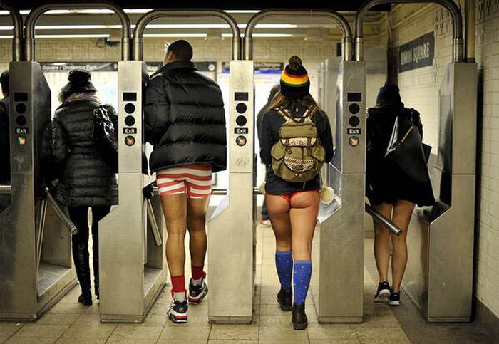 Girls of No Pants Subway Ride 2014
