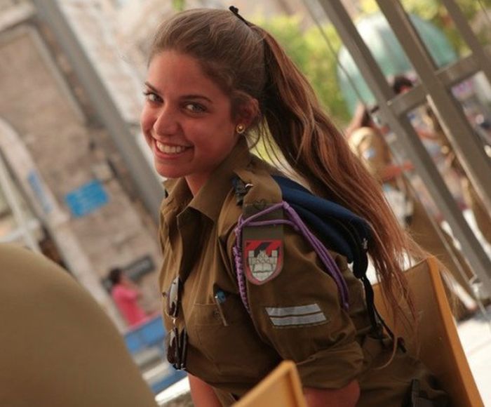 army girls of israeli defense forces