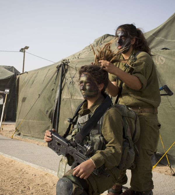 army girls of israeli defense forces