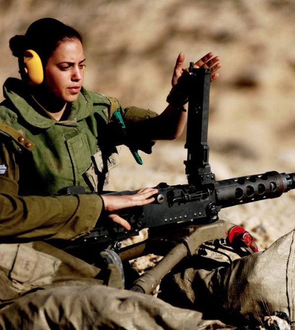 army girls of israeli defense forces