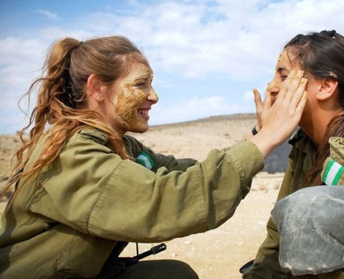 army girls of israeli defense forces