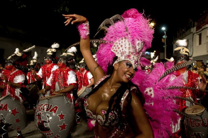 Girls from Uruguayan Carnival 2014, Montevideo, Uruguay