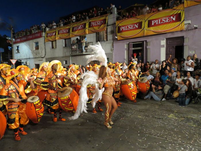 Girls from Uruguayan Carnival 2014, Montevideo, Uruguay