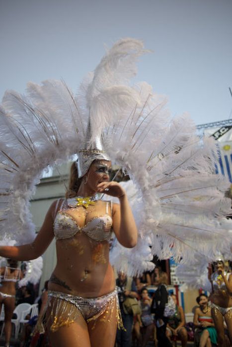 Girls from Uruguayan Carnival 2014, Montevideo, Uruguay