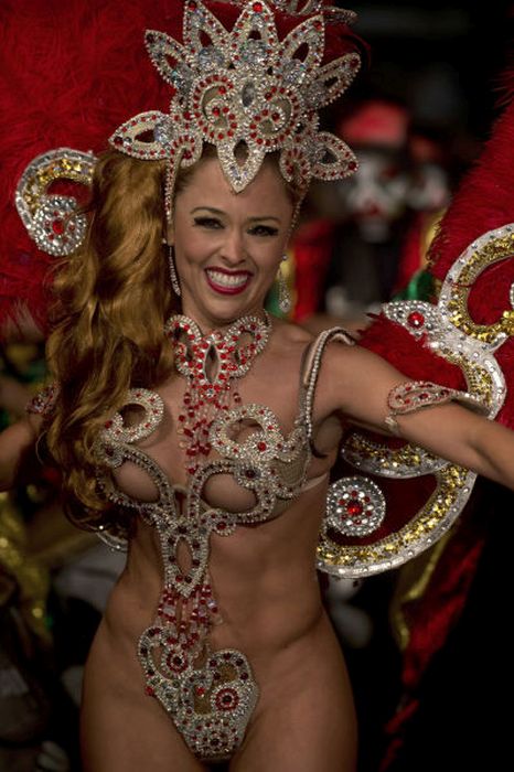 Girls from Uruguayan Carnival 2014, Montevideo, Uruguay