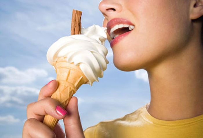 girl with ice cream