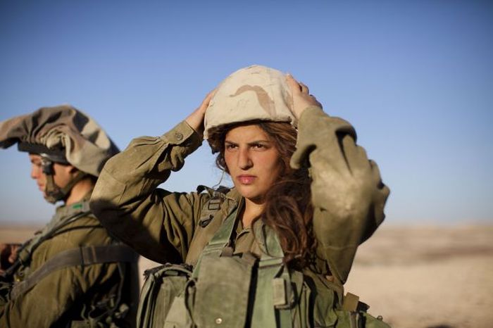 army girls of israeli defense forces