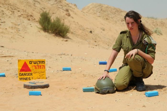 army girls of israeli defense forces