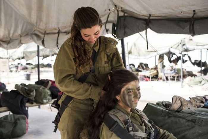 army girls of israeli defense forces