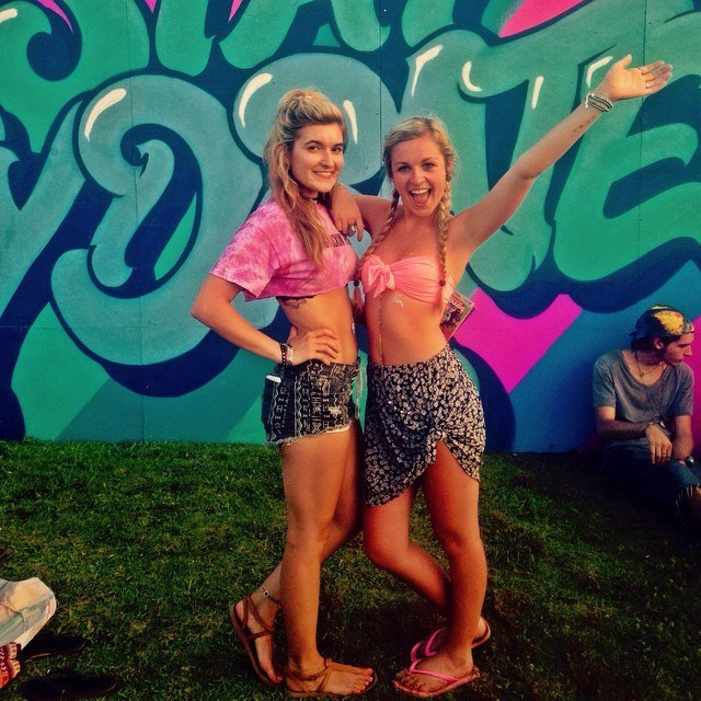 Bonnaroo Music Festival 2015 girls, Great Stage Park, Manchester, Tennessee, United States