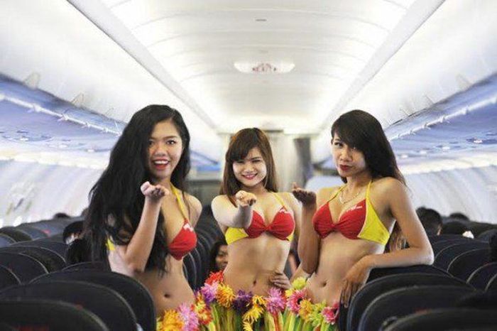 VietJet Air airlane flight attendants