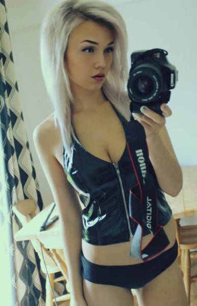 girl with a camera