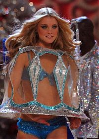People & Humanity: 2009 Victoria's Secret Fashion swimsuits show girl