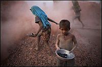 People & Humanity: children at work