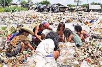 People & Humanity: Children in Philippines