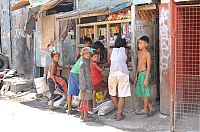 People & Humanity: Children in Philippines