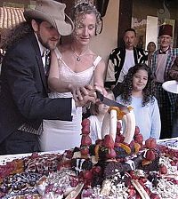 TopRq.com search results: Photos from most unusual weddings