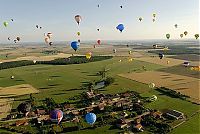 People & Humanity: Balloons festival, France 2009