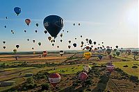 People & Humanity: Balloons festival, France 2009