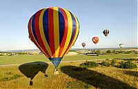 People & Humanity: Balloons festival, France 2009